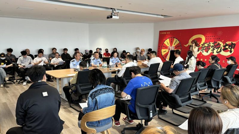 坚果炒货年货礼盒哪里可以定制
